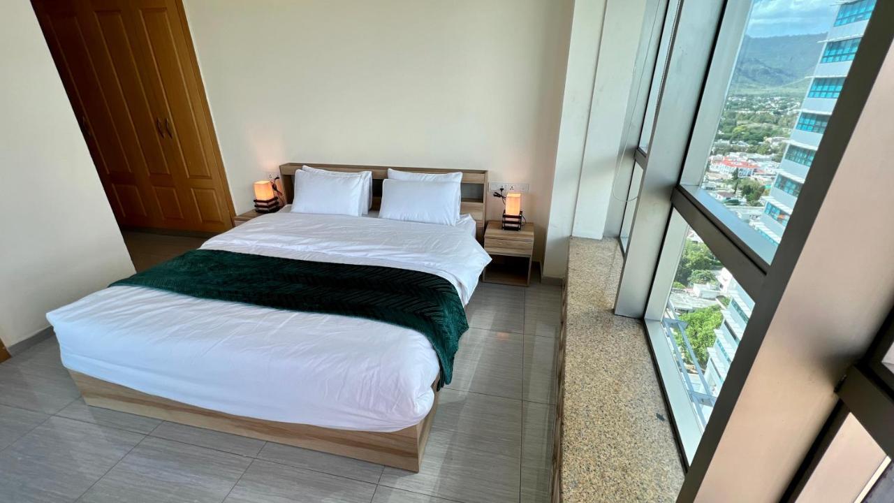 Centaurus Apartment City View Three Beds Islamabad Eksteriør billede