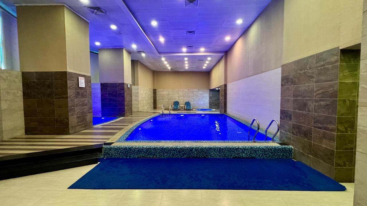 Centaurus Apartment City View Three Beds Islamabad Eksteriør billede