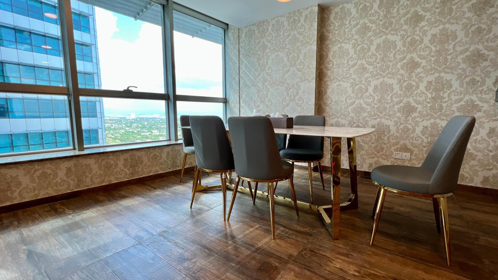 Centaurus Apartment City View Three Beds Islamabad Eksteriør billede