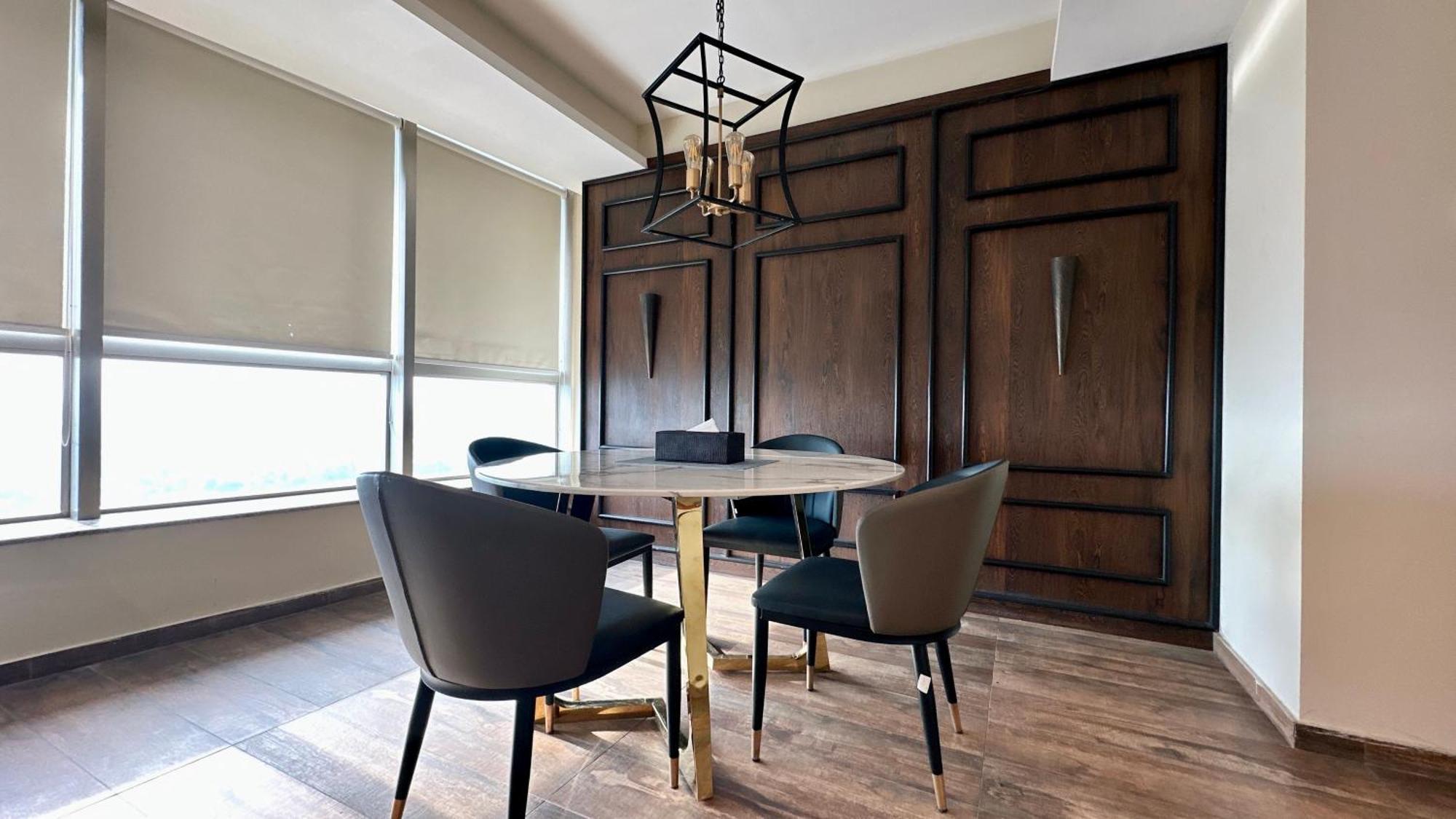 Centaurus Apartment City View Three Beds Islamabad Eksteriør billede